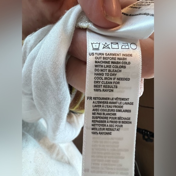 Amuse Society Wes Woven Crop Top w/ Tie Straps - Yellow Tropical - Picture 8 of 8